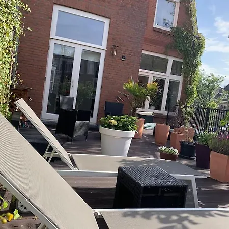 Stylish 3-bdrm Apt. W/ Terraces Next To The * Haga